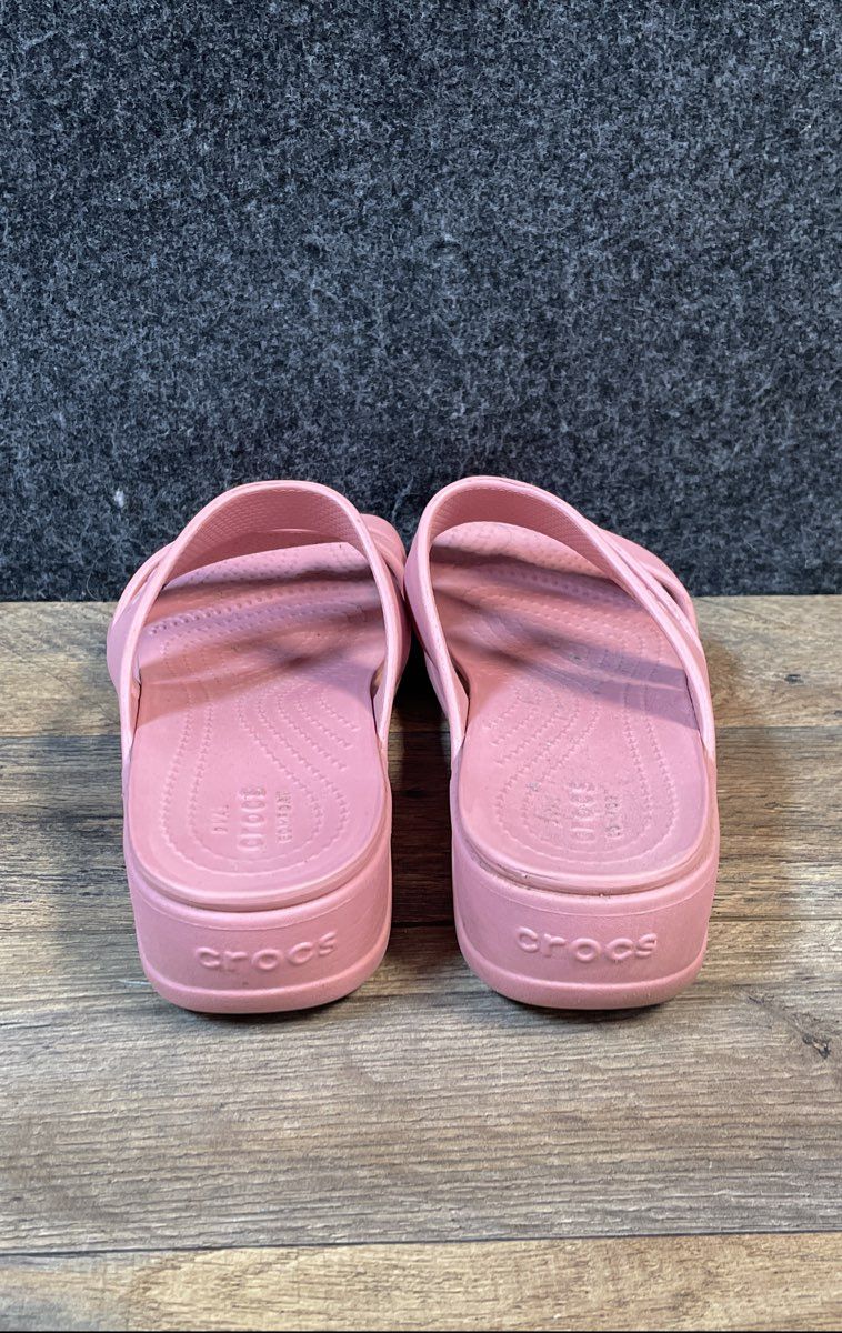 Crocs Monterey Strappy Wedge Pink Multi-Strap Sandals Women's Size 8