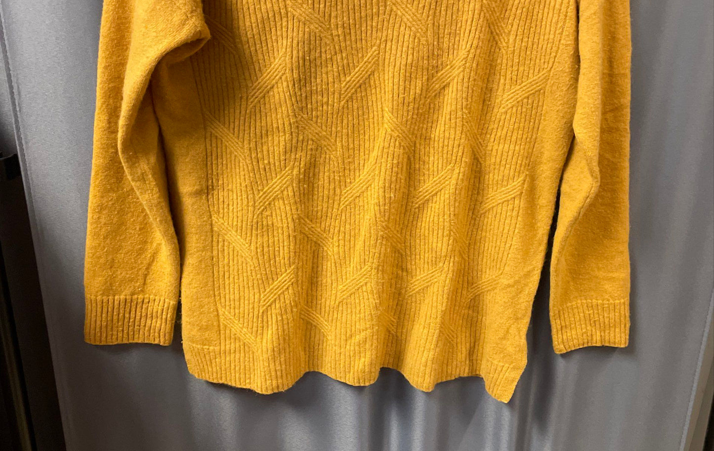 Isaac Mizrahi Live Women's Saffron Yellow 100% Cashmere Mock Neck Sweater Sz S