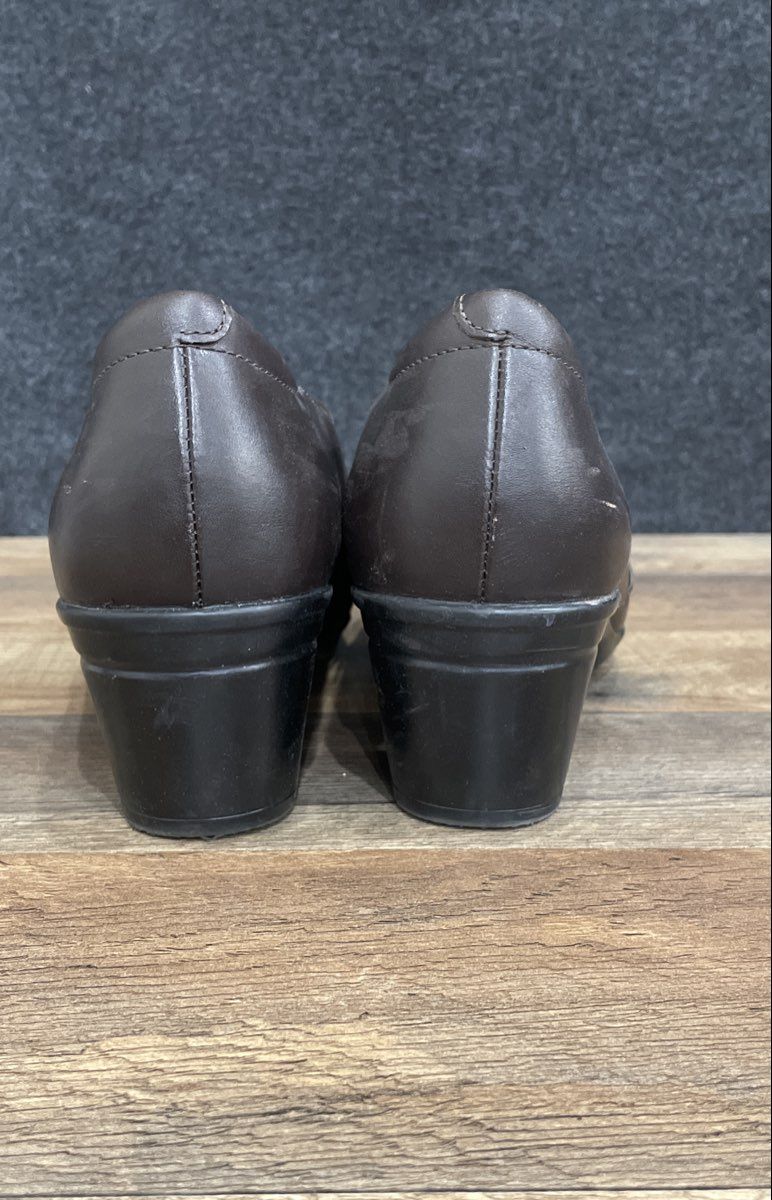 Clarks Collection Brown Leather Pleated Block Heel Loafer Pumps Size 11M