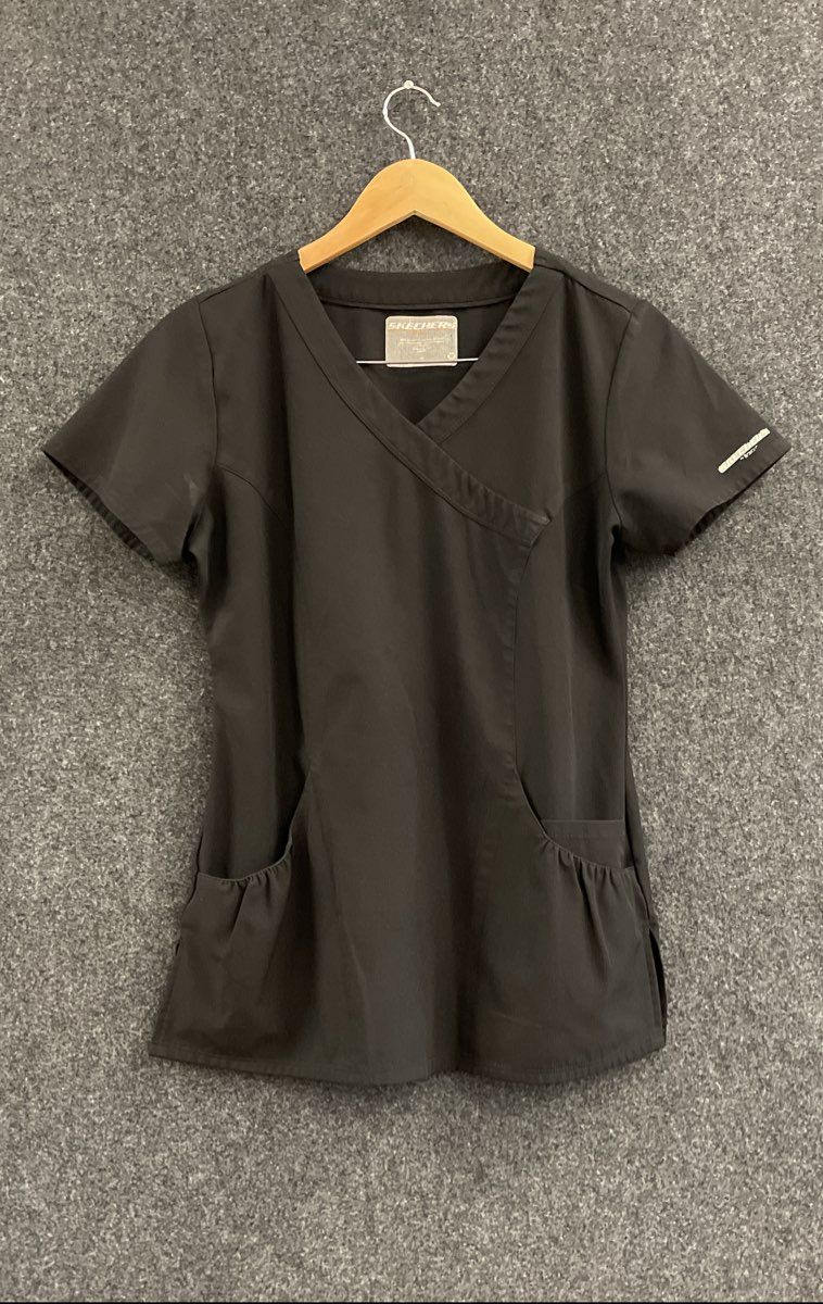 Skechers Women's Black Mock Wrap Scrub Top V-Neck Stretch Sz S