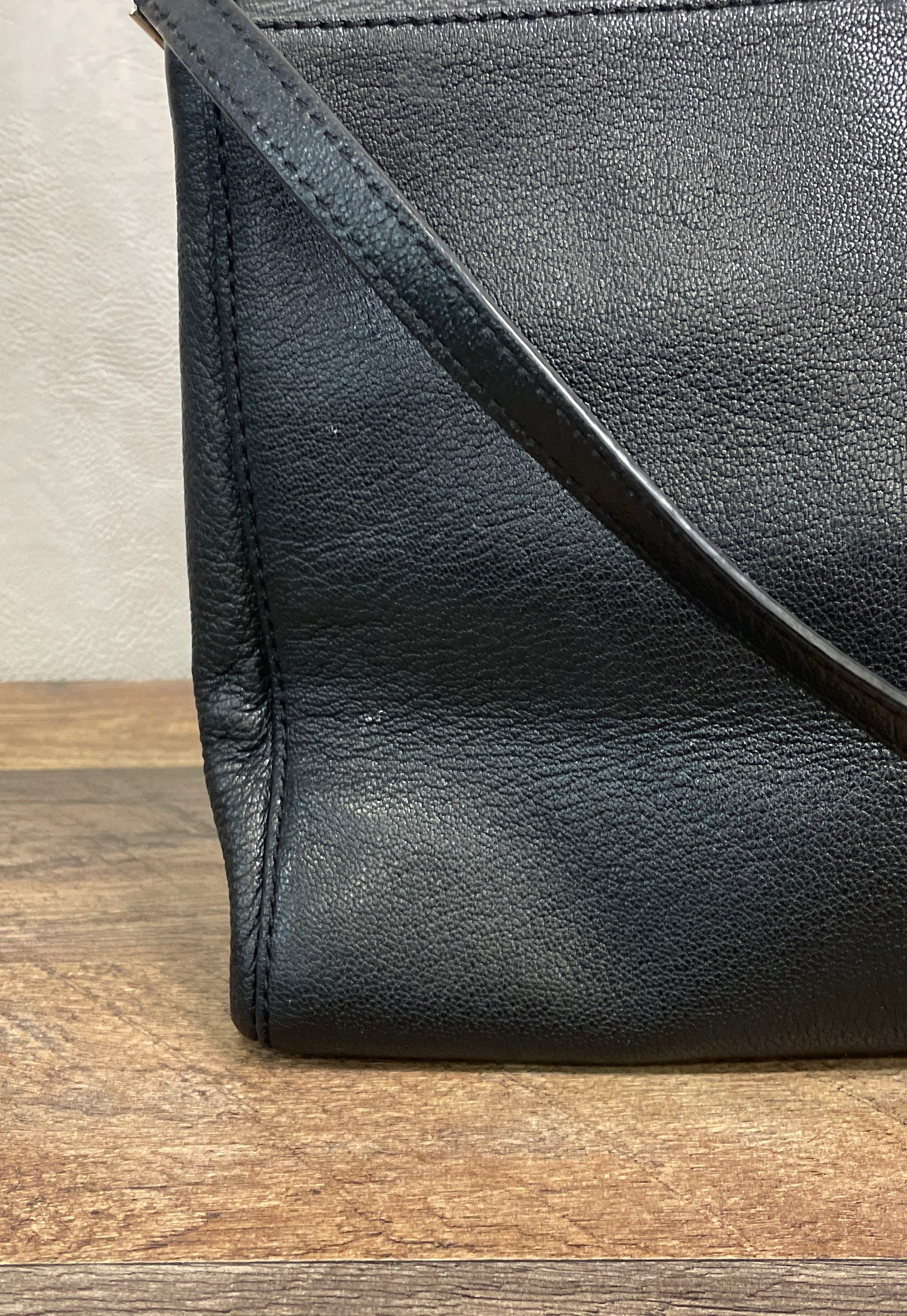 Kate Spade New York Black Pebbled Leather Bow Crossbody Bag Gold Hardware