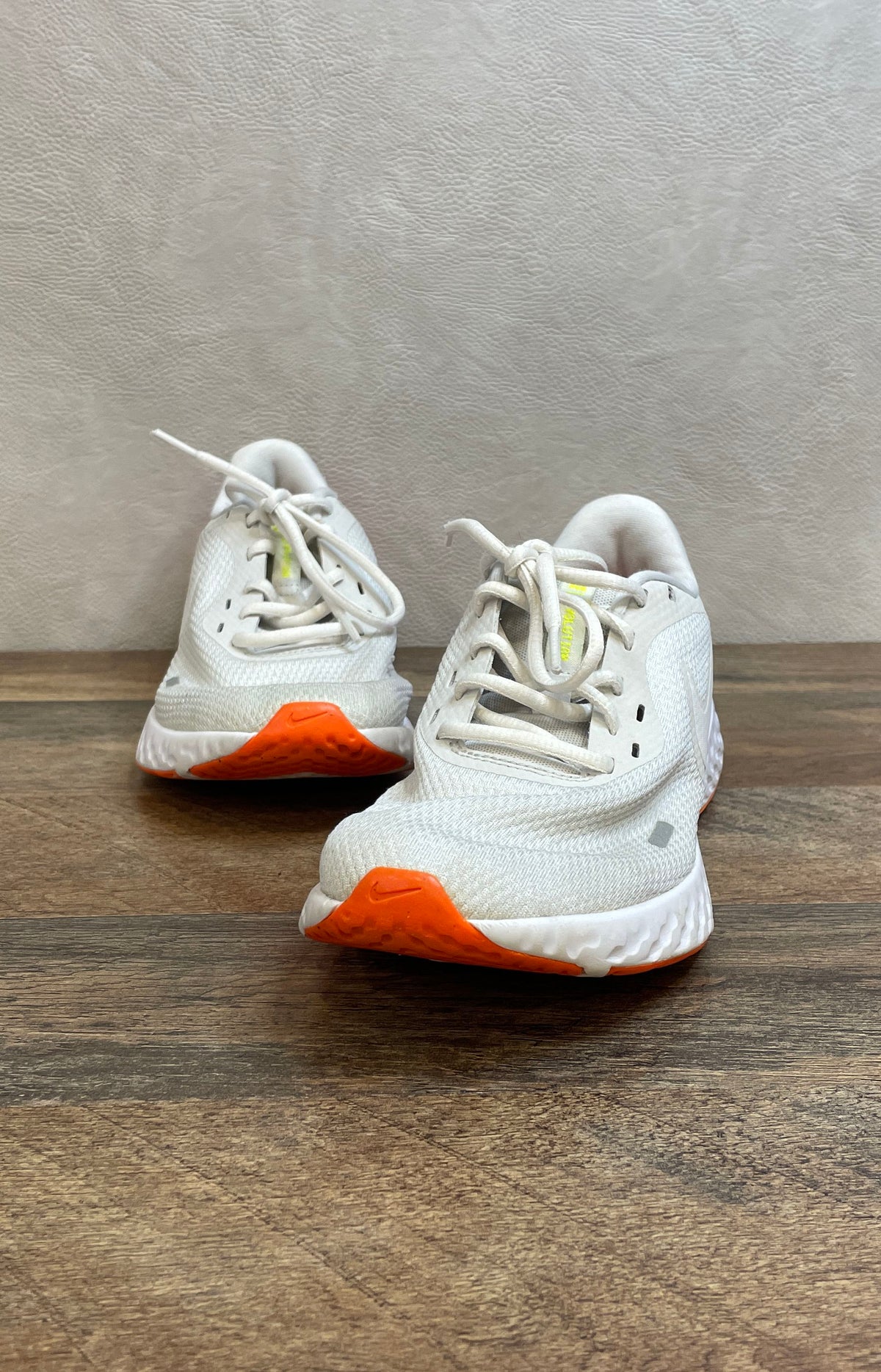 Nike Revolution 5 White Pink Orange Women's Running Shoes BQ3207-007 Size 8