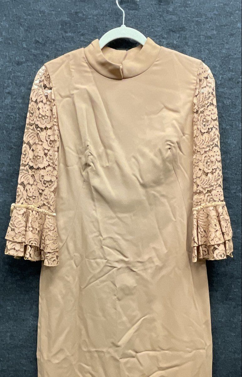 Vintage 70s Women's Tan Mock Neck Dress Floral Lace Sleeves Ruffle Cuffs