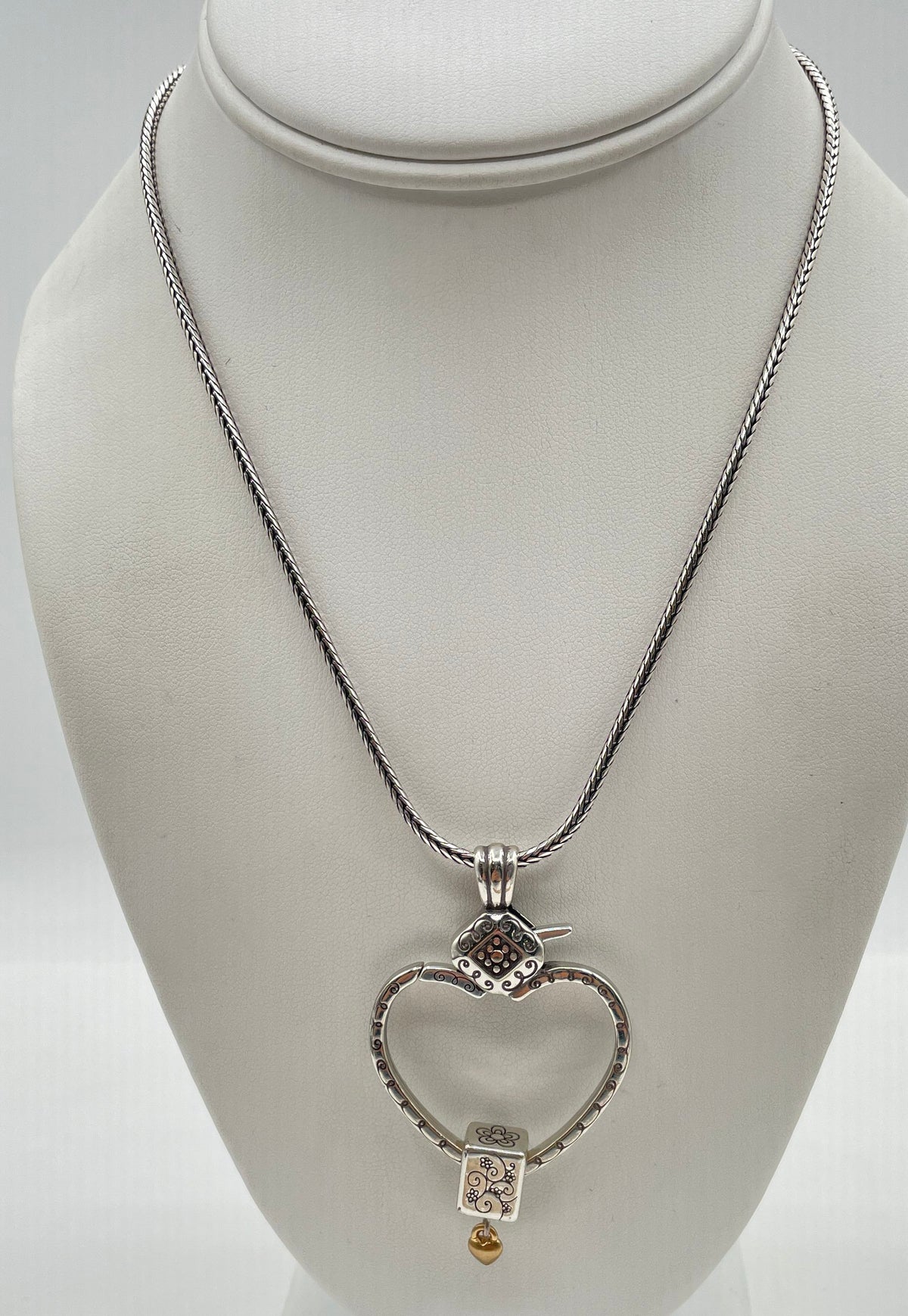 Brighton Silver Tone Squeeze Me Heart Lever Necklace W/ Two-Tone Charm 28g