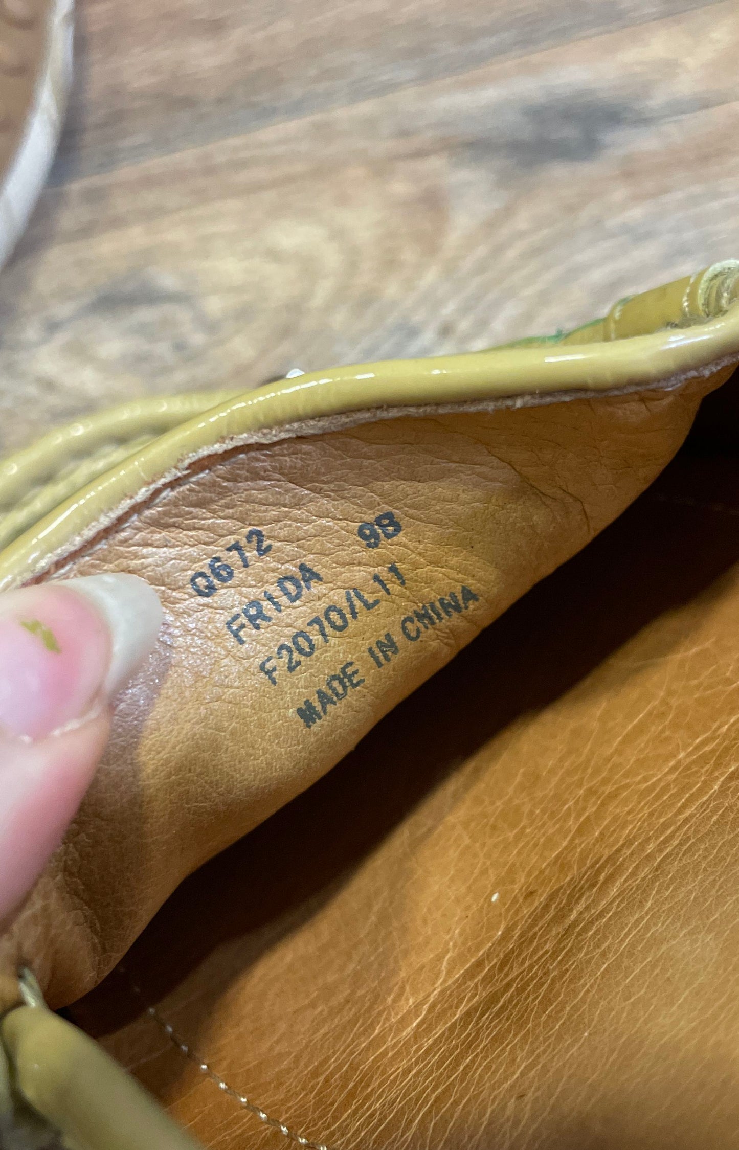 Coach Frida Signature Canvas Cream Patent Leather Loafers Size 9B