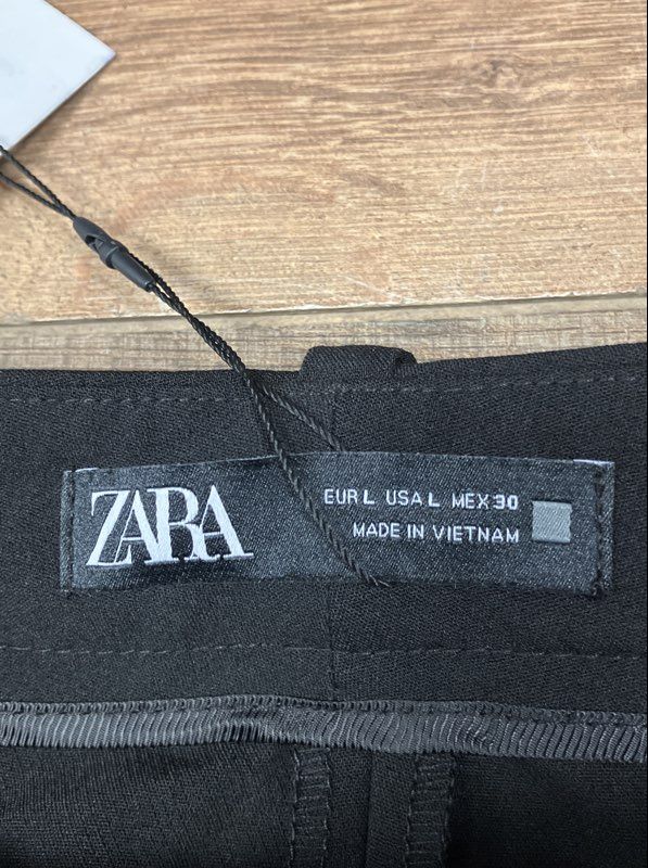 Zara Women's Black Pleated Straight Leg Trousers With Belt NWT Sz L