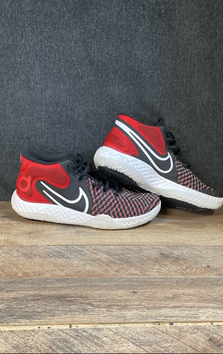 Nike KD Trey 5 VIII Black University Red White Basketball Shoes Size 12