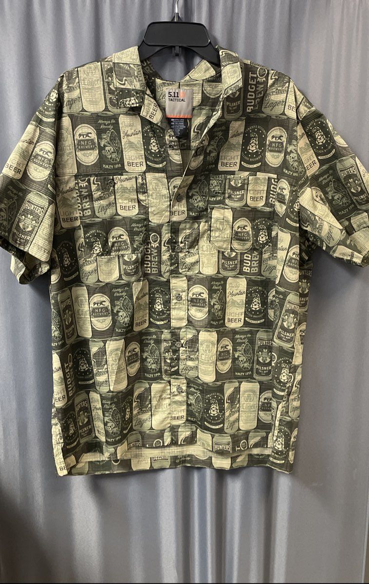 5.11 Tactical Men's Green Beer Can Printed Short Sleeve Button Up Shirt Sz XL