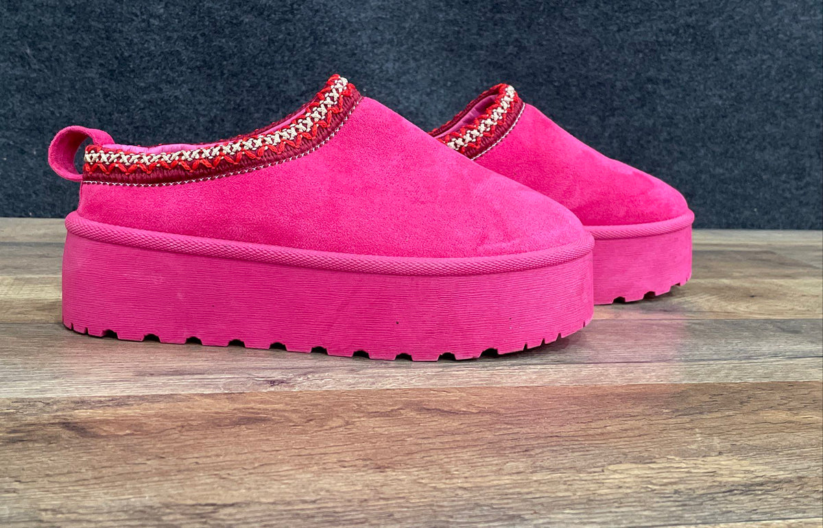 SheIn Purple Magenta Faux Suede Platform Fuzzy Slippers Mules Women's Size 37