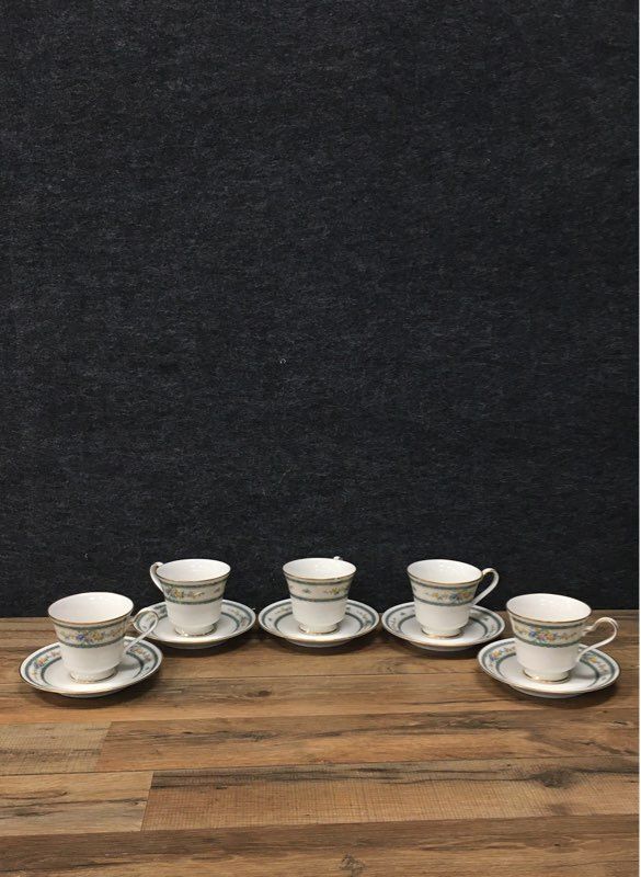 Lot of 5 Noritake Amenity 7228 Footed Cups & Saucers