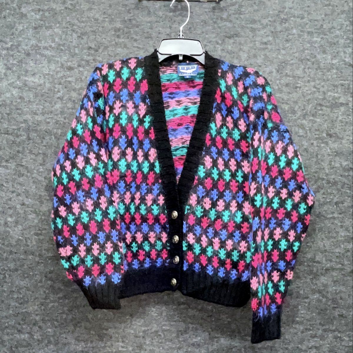 Vintage 80s BEST American Clothing Co Wool Blend Fuzzy V-Neck Cardigan Sz M