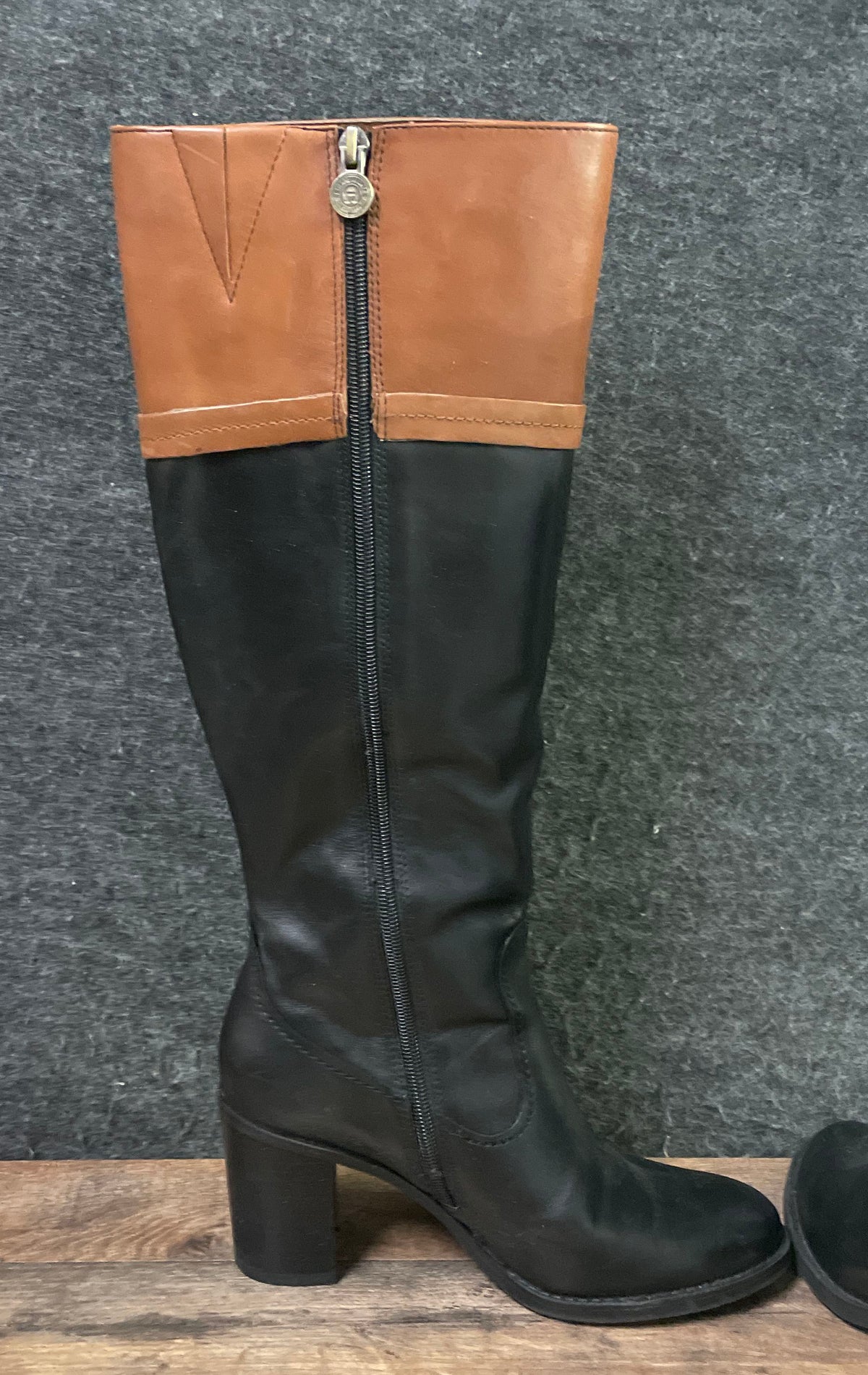 Etienne Aigner Black Brown Two-Tone Leather Tall Riding Boots Women's Size 7.5