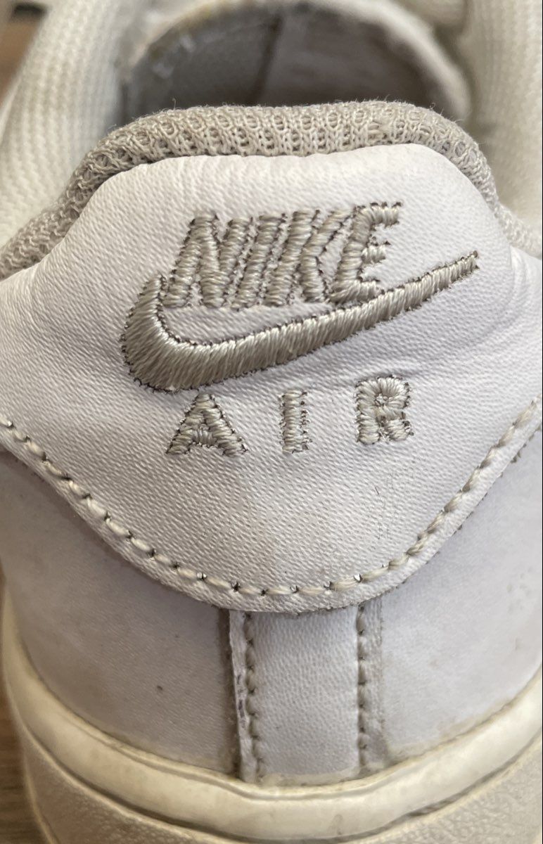 Nike Air Force 1 Low Triple White Youth Sneakers Size 6.5Y