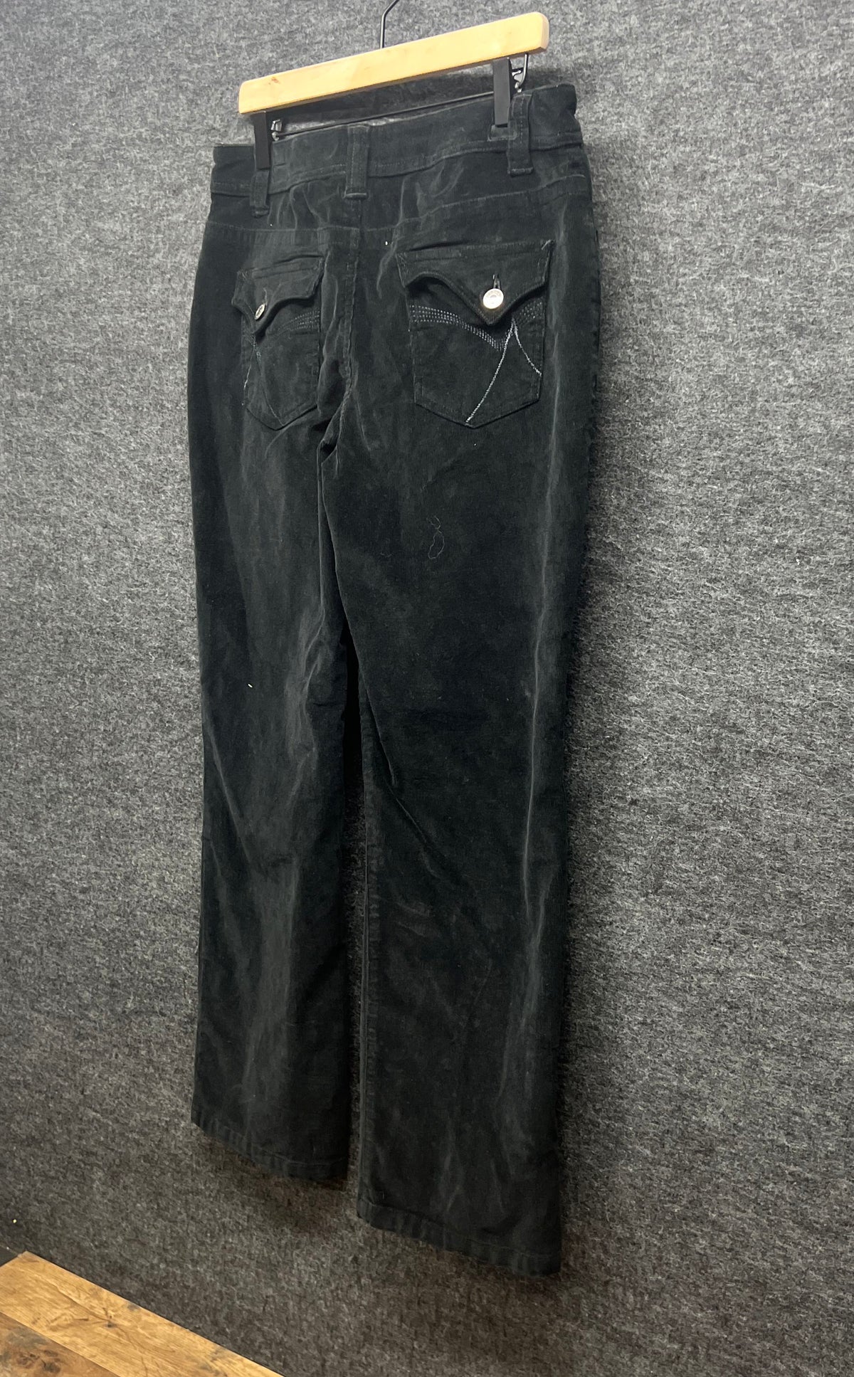 Sonoma Women's Black Corduroy Straight Leg Petite Pants Sz 12P