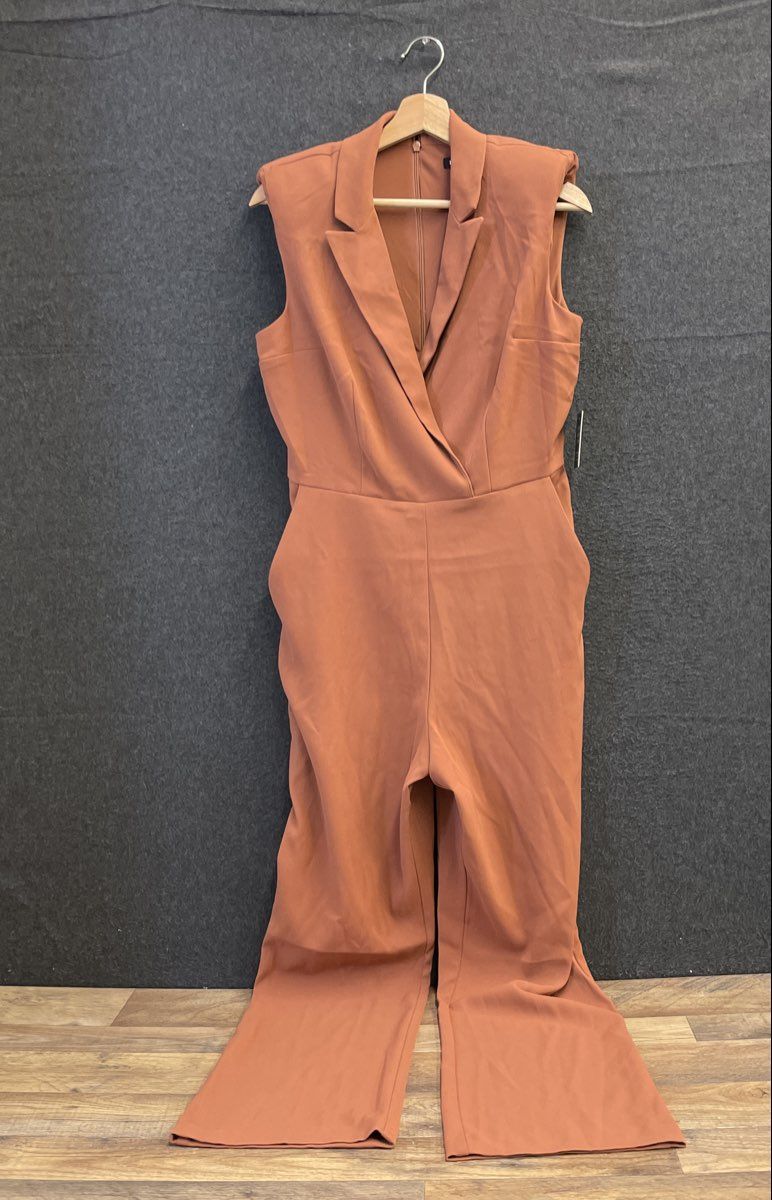 Express Women's Jumpsuit Rust Notched Lapel Wide Leg Sleeveless NWT Sz 10