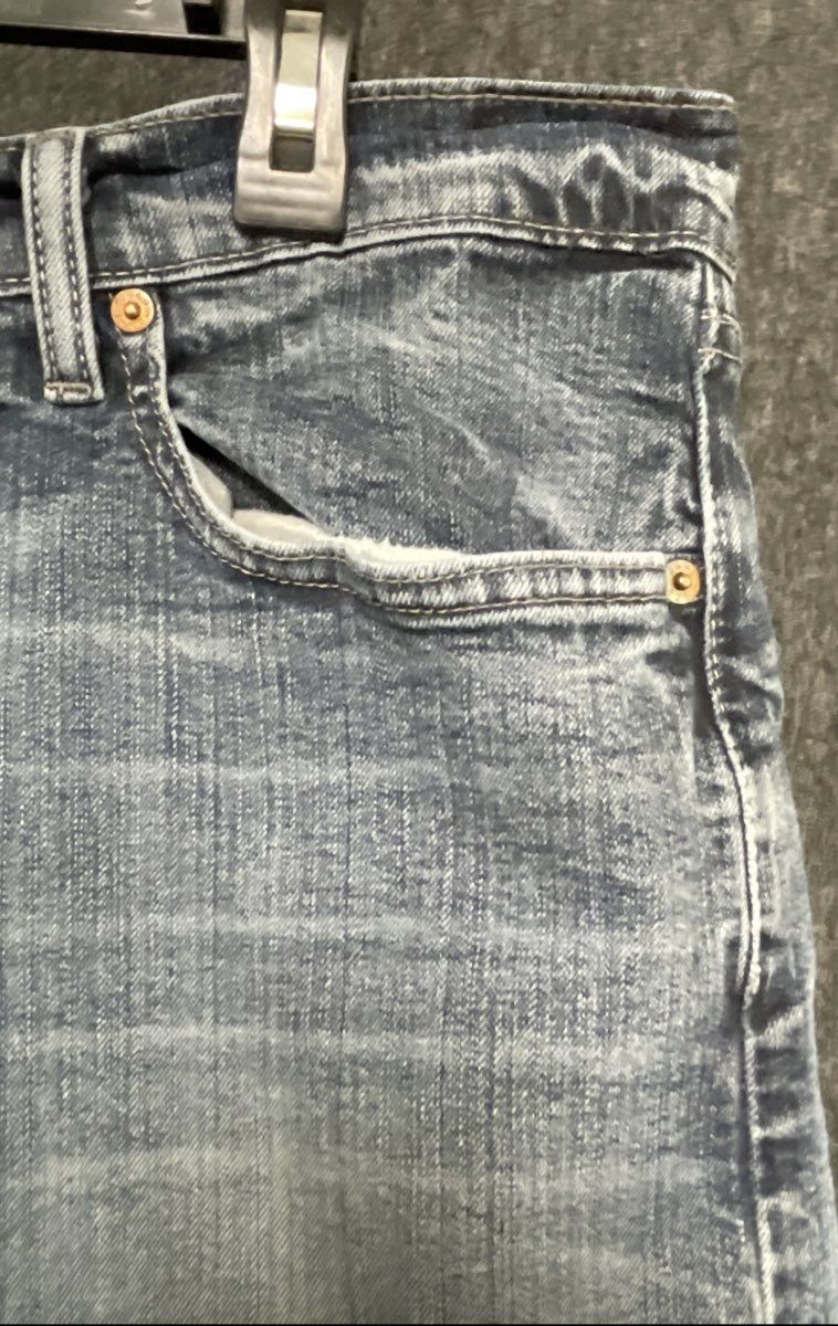 Levi's Men's 505 Regular Fit Straight Leg Blue Faded Denim Jeans Sz 36x30