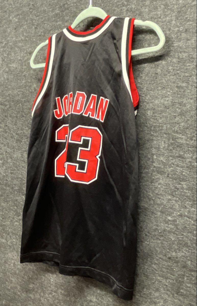 Vintage 90s Champion Michael Jordan Chicago Bulls NBA Jersey Youth Sz L 14-16