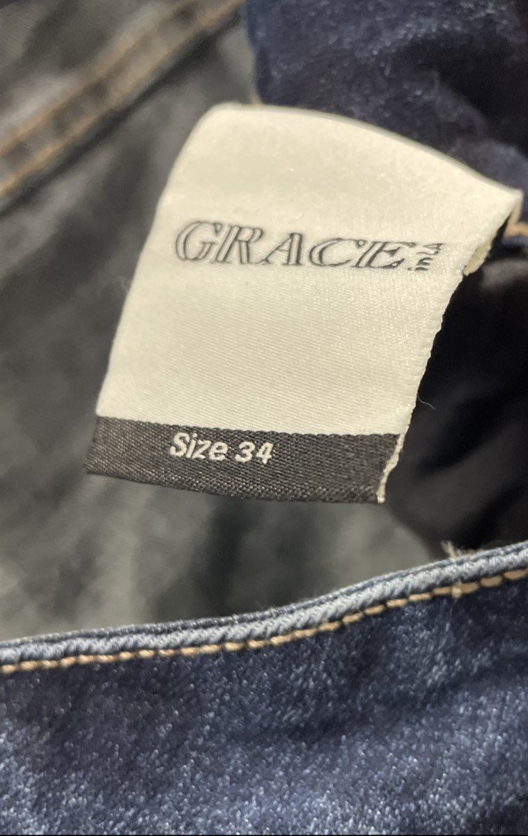 Grace in LA Women's Blue Denim Shorts Easy Fit Embroidered Cactus Floral Sz 34