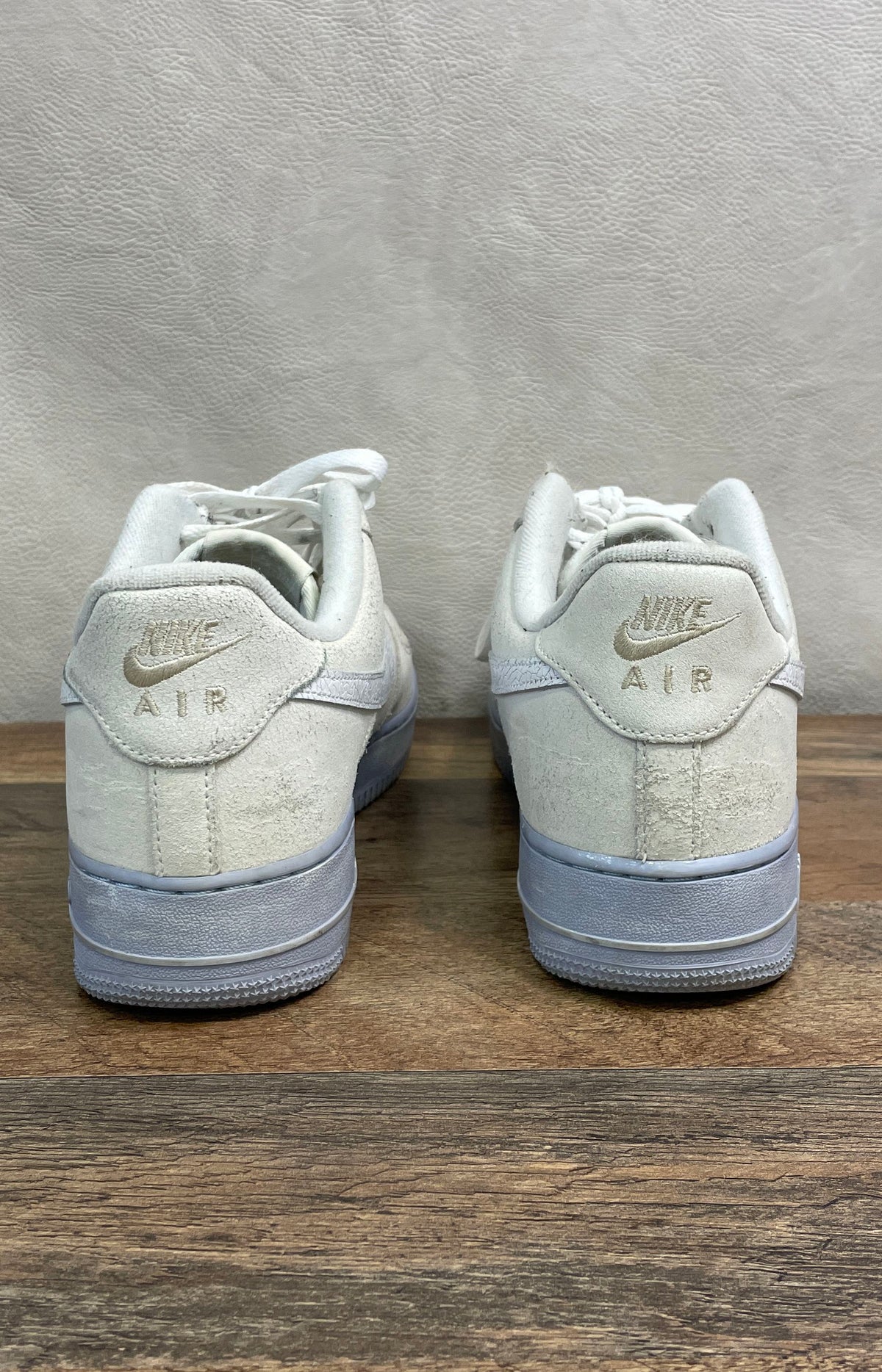 Nike Air Force 1 '07 LV8 Certified Fresh Enamel Green Sail Size 11
