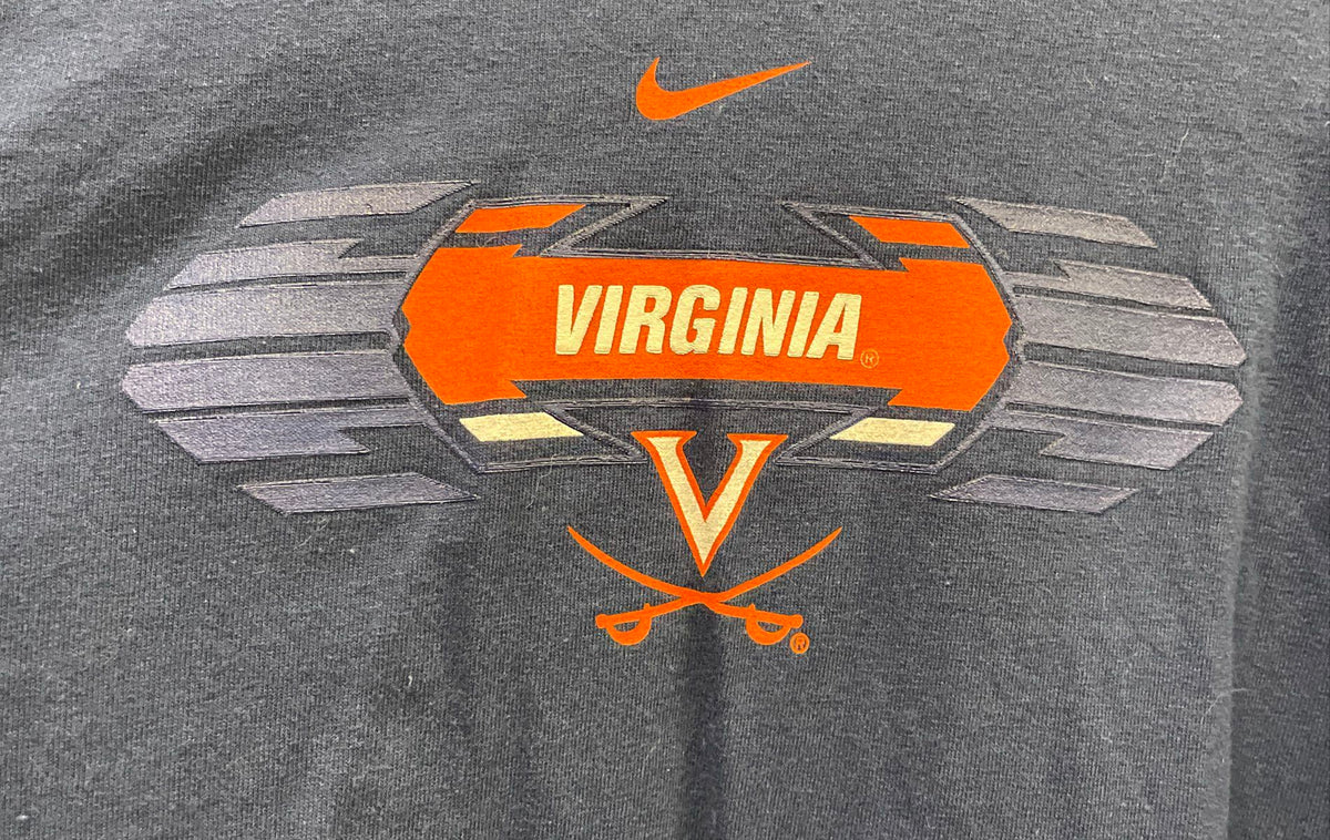Nike Men's Vintage Y2K Virginia Cavaliers Long Sleeve T-Shirt Navy Blue Size M