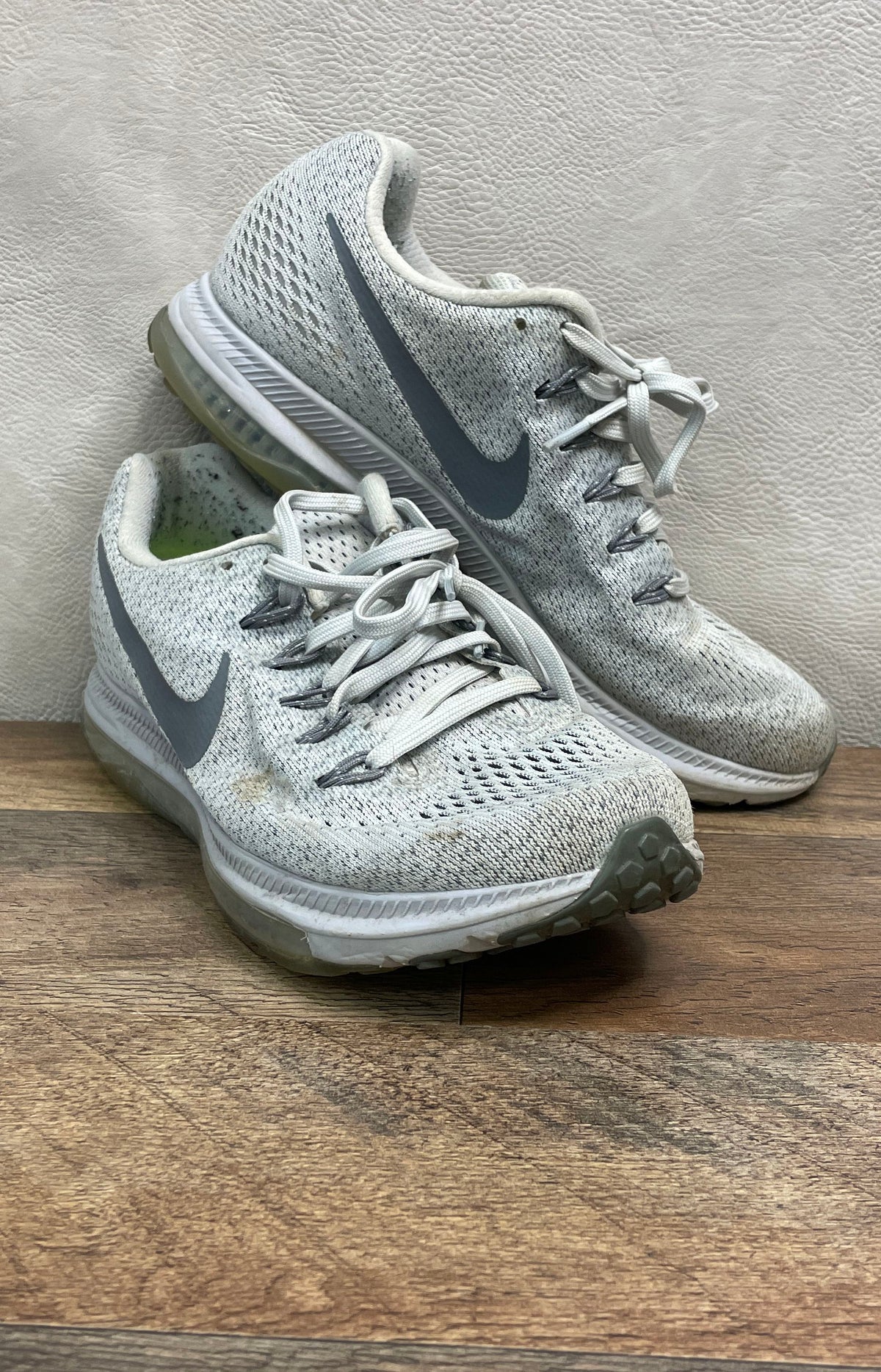 Nike Air Zoom Pegasus 34 Wolf Grey Running Shoes Women's Size 8 878671-010