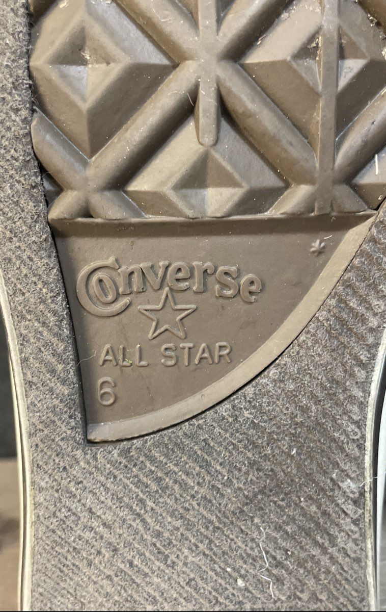 Converse Chuck Taylor All Star Brown Gold Satin Lining High Top Size 8