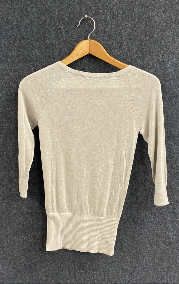 White House Black Market Women's Studded 3/4 Sleeve Pullover Biscotti Sz XXS NWT