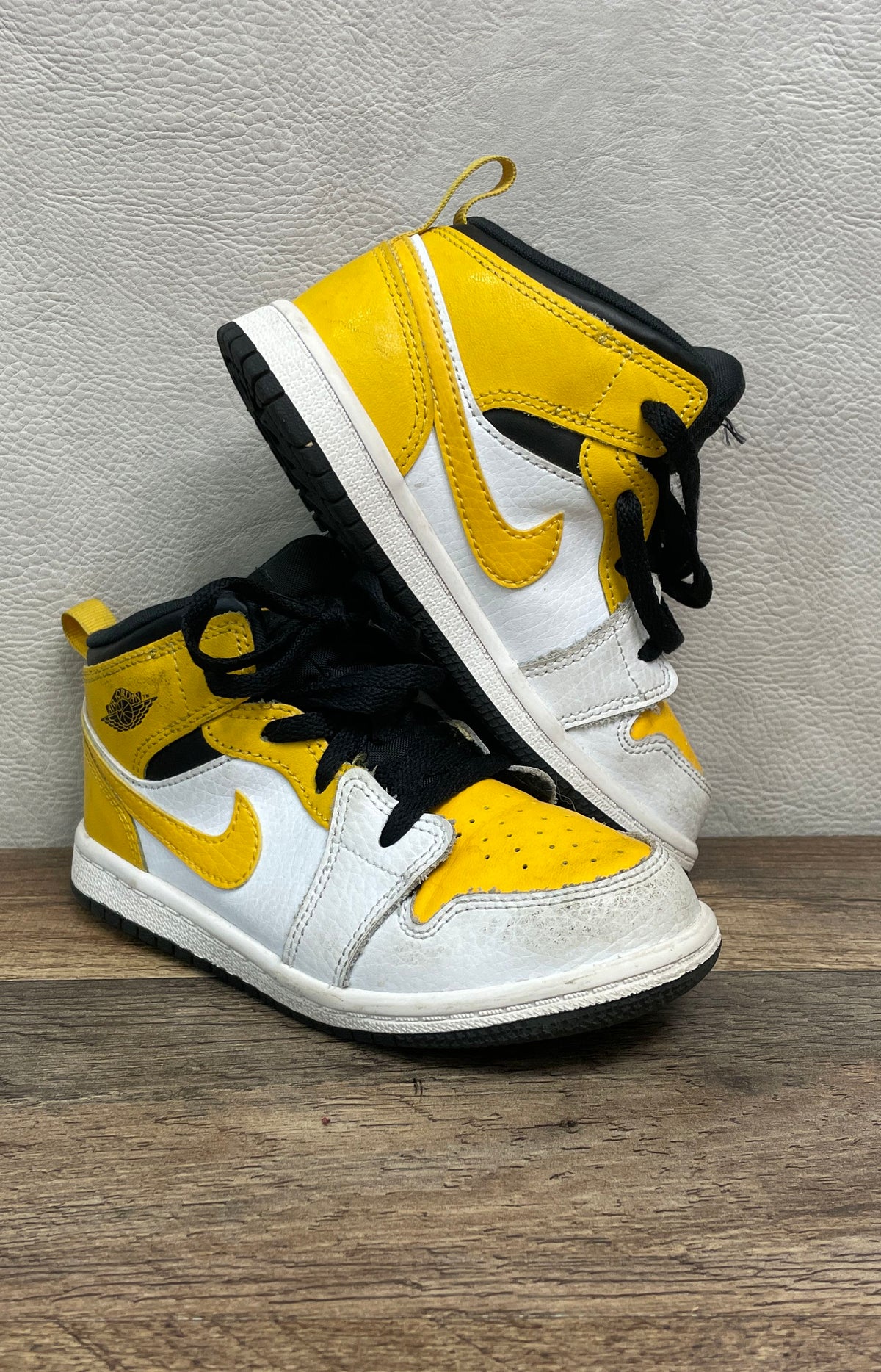 Nike Air Jordan 1 Mid Yellow Ochre Black White Toddler Size 10C