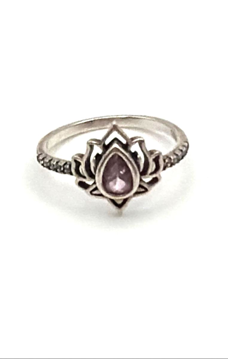925 Sterling Silver Pink CZ W/ Accent Stones Lotus Flower Ring 2g