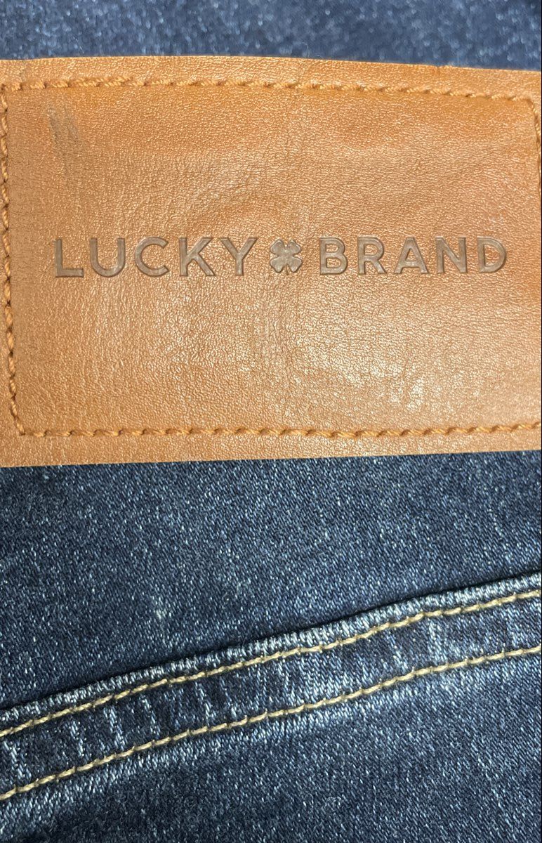 Lucky Brand Women's Blue Faded Wash Raw Hem Straight Leg Jeans Sz 4/27