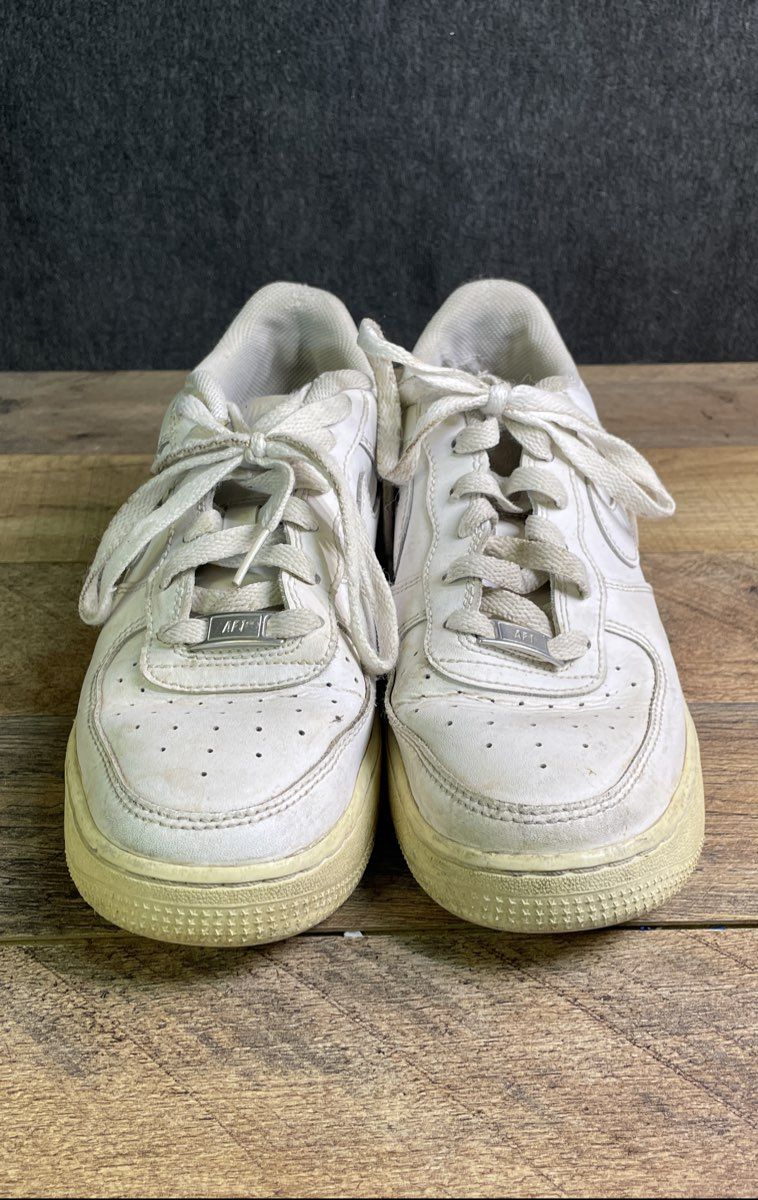 Nike Air Force 1 Low Triple White Youth Sneakers Size 6.5Y