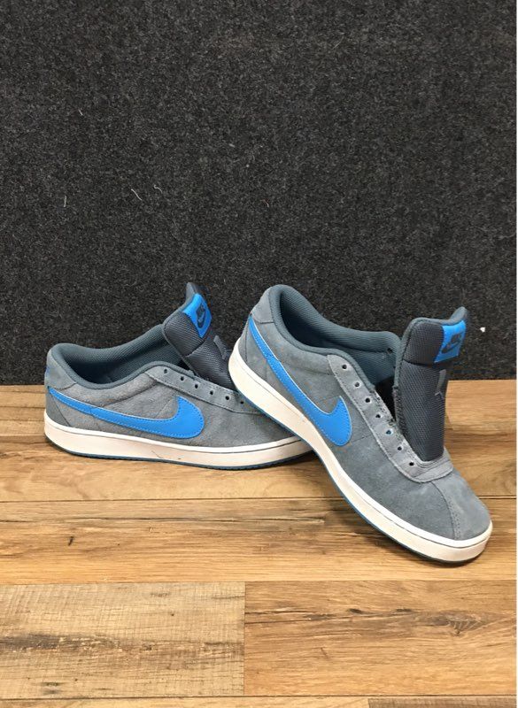 Nike Suketo Cool Grey Gamma Blue Low Top Sneakers Youth Size 7Y