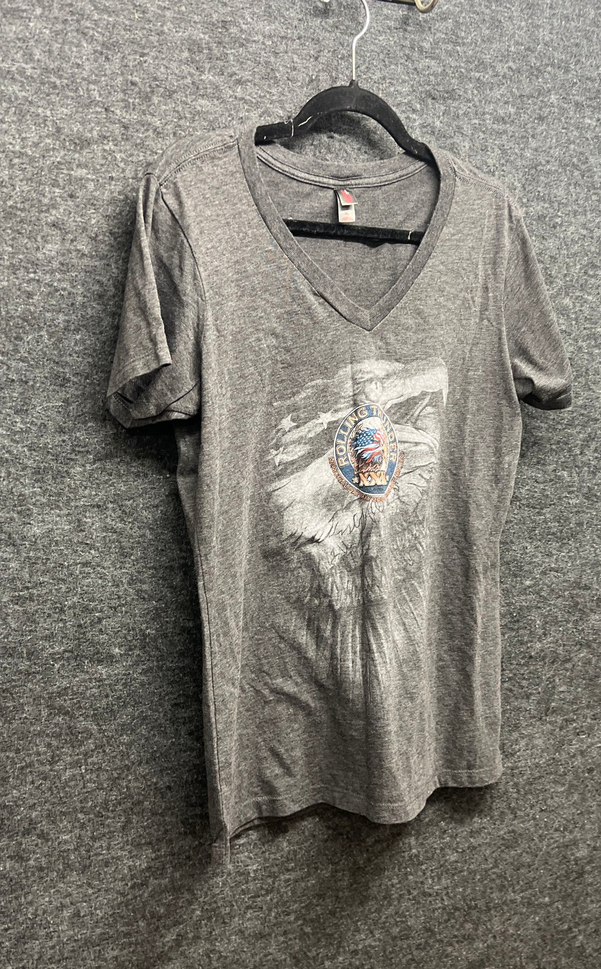 Rolling Thunder XXIX 2016 Memorial Day V-Neck T-Shirt Eagle Graphic Grey Sz XL