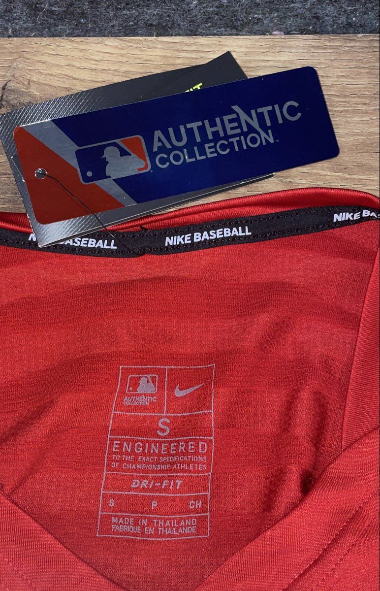 Nike Men's Cleveland Guardians MLB Red Dri-FIT V-Neck Baseball Shirt Sz S NWT