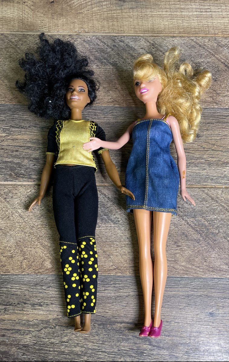 Mattel Barbie Doll Lot of 7 Mixed Fashion Dolls Vintage & Modern Playline