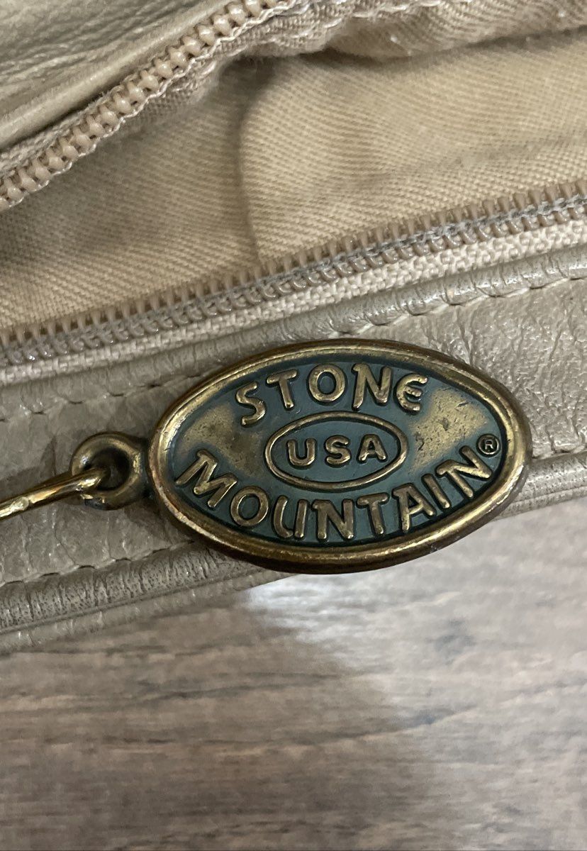 Vintage Stone Mountain Grey Leather Shoulder Bag Crossbody Made in USA
