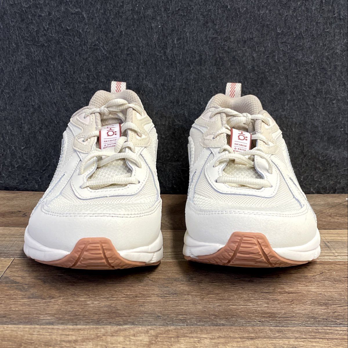 Ryka Skyrise Women's Walking Sneaker Off White Cream Leather Size 8