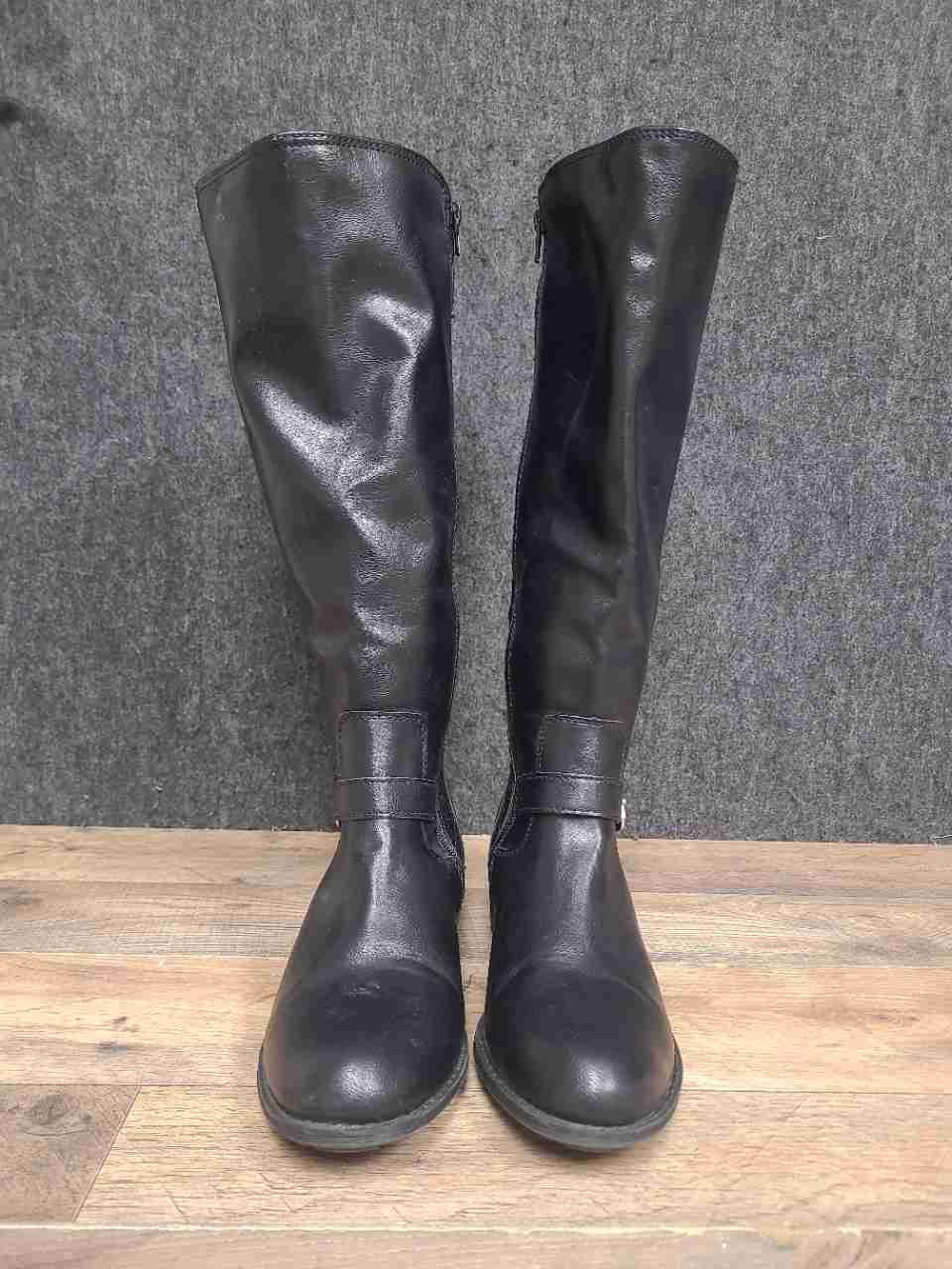St. John's Bay Darling Black Quilted Riding Boots Women's Size 8.5