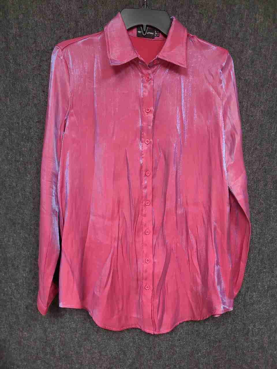PrettyLittleThing Women's Pink Iridescent Long Sleeve Button Down Blouse Sz 0