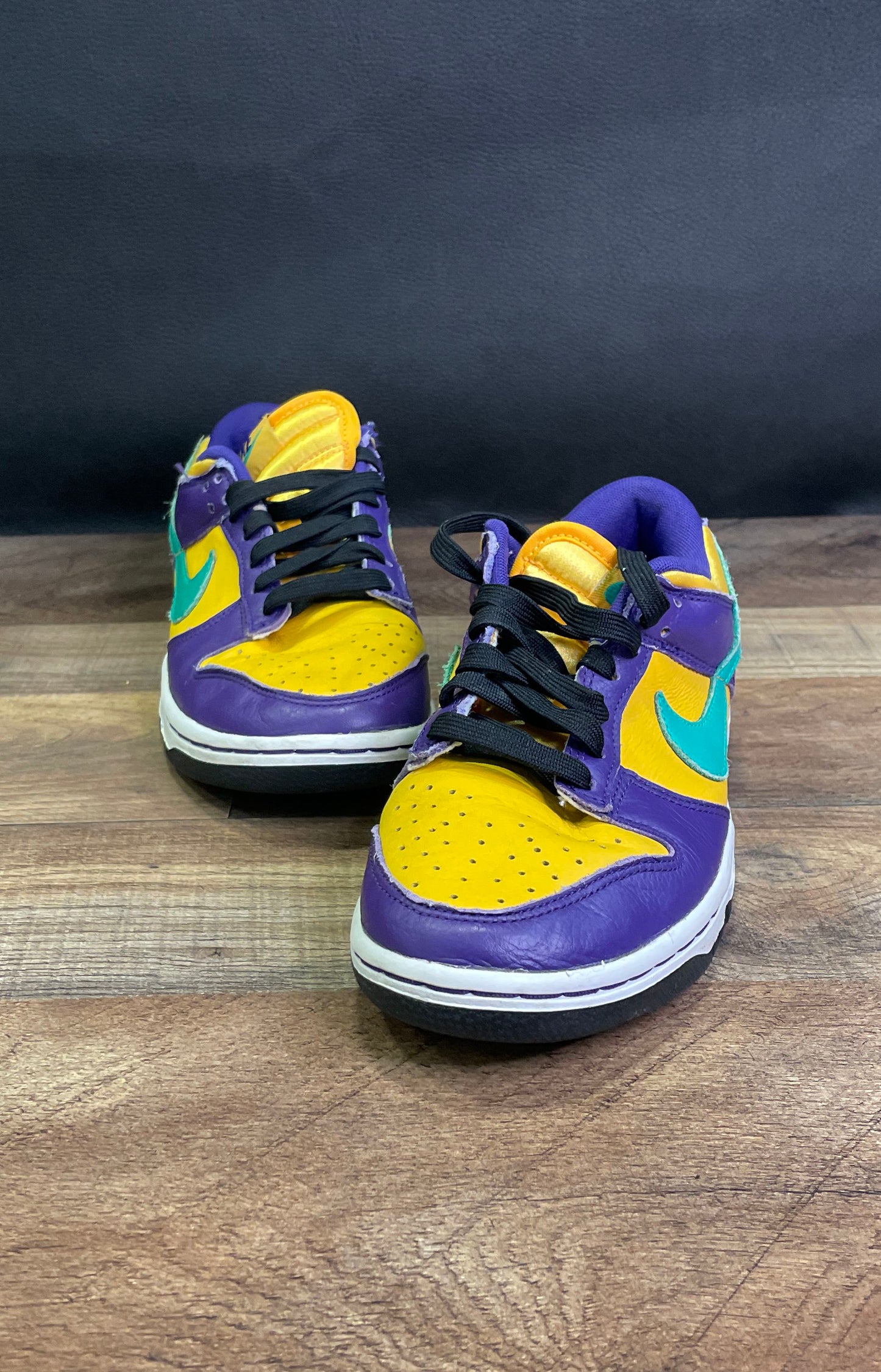 Nike Dunk Low Lisa Leslie Court Purple University Gold Size 6.5 Womens COA