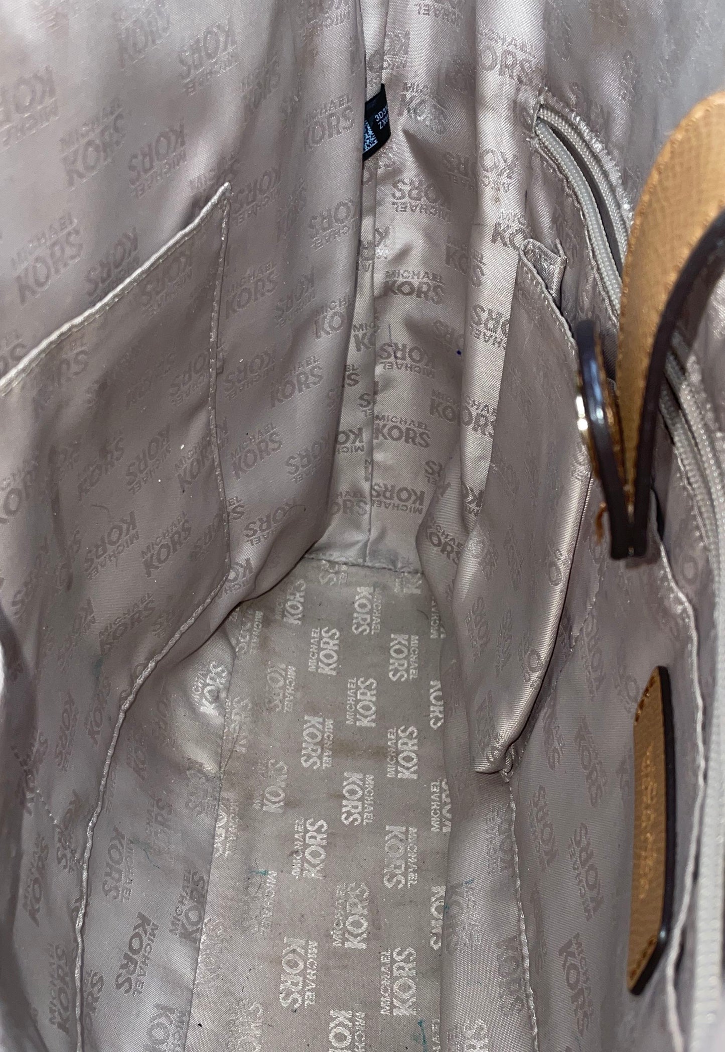 Michael Kors Brown Pebbled Leather Tote Handbag Gold Hardware