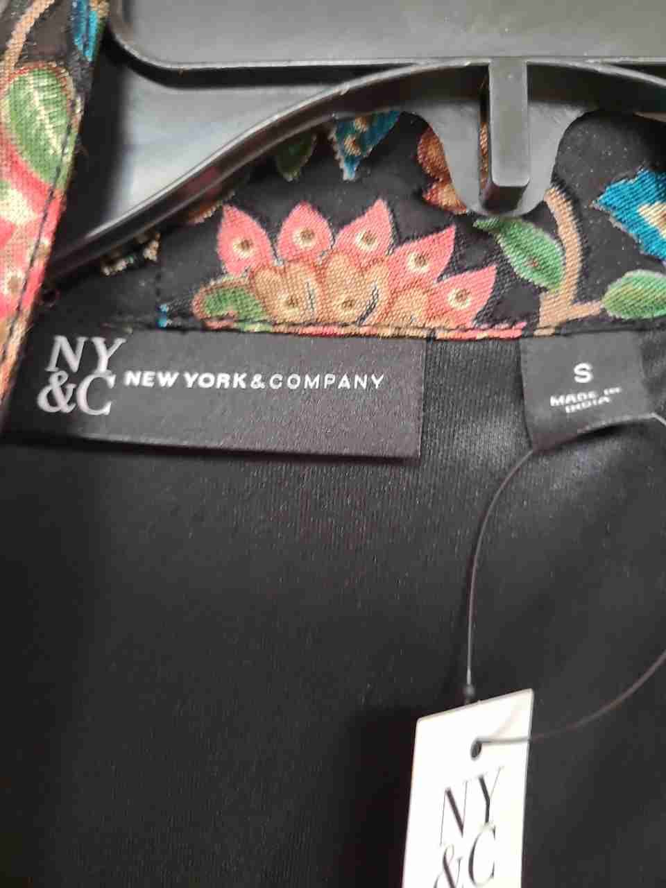 New York & Company Women's Paisley Wrap Dress Black Multicolor NWT Sz S