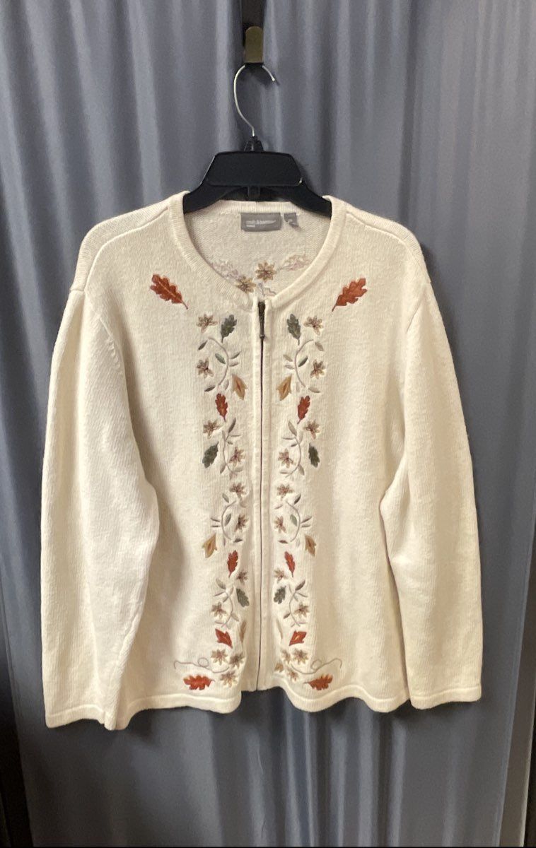 Croft & Barrow Women's Cream Embroidered Autumn Leaves Cardigan Sz 2X
