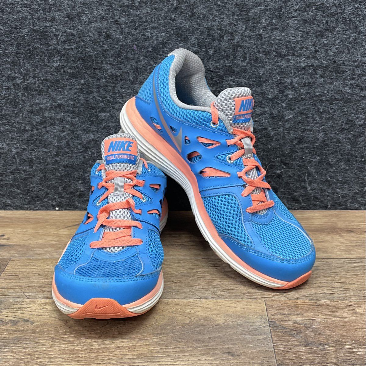 Nike Dual Fusion Lite Blue Hero Metallic Silver Running Shoes Women's Size 9