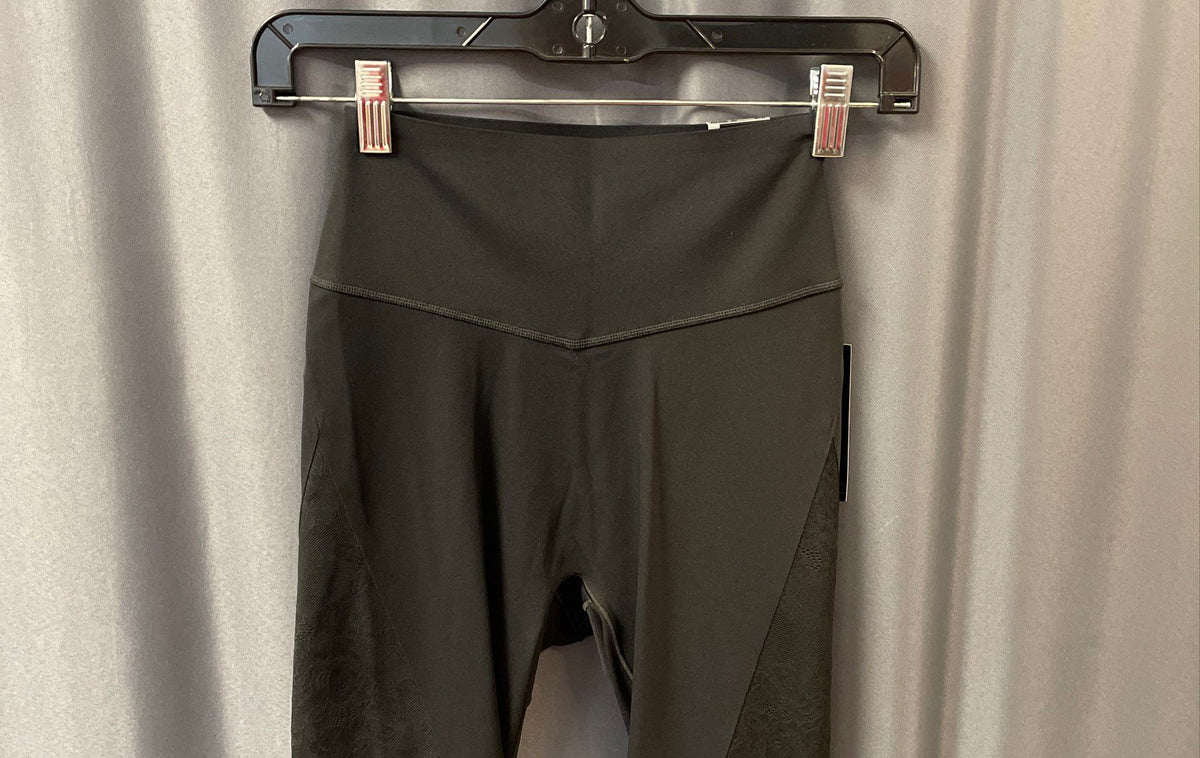 VSX Victoria's Secret Women's Black Roseflex Lace Leggings Sz M 25" Inseam NWT