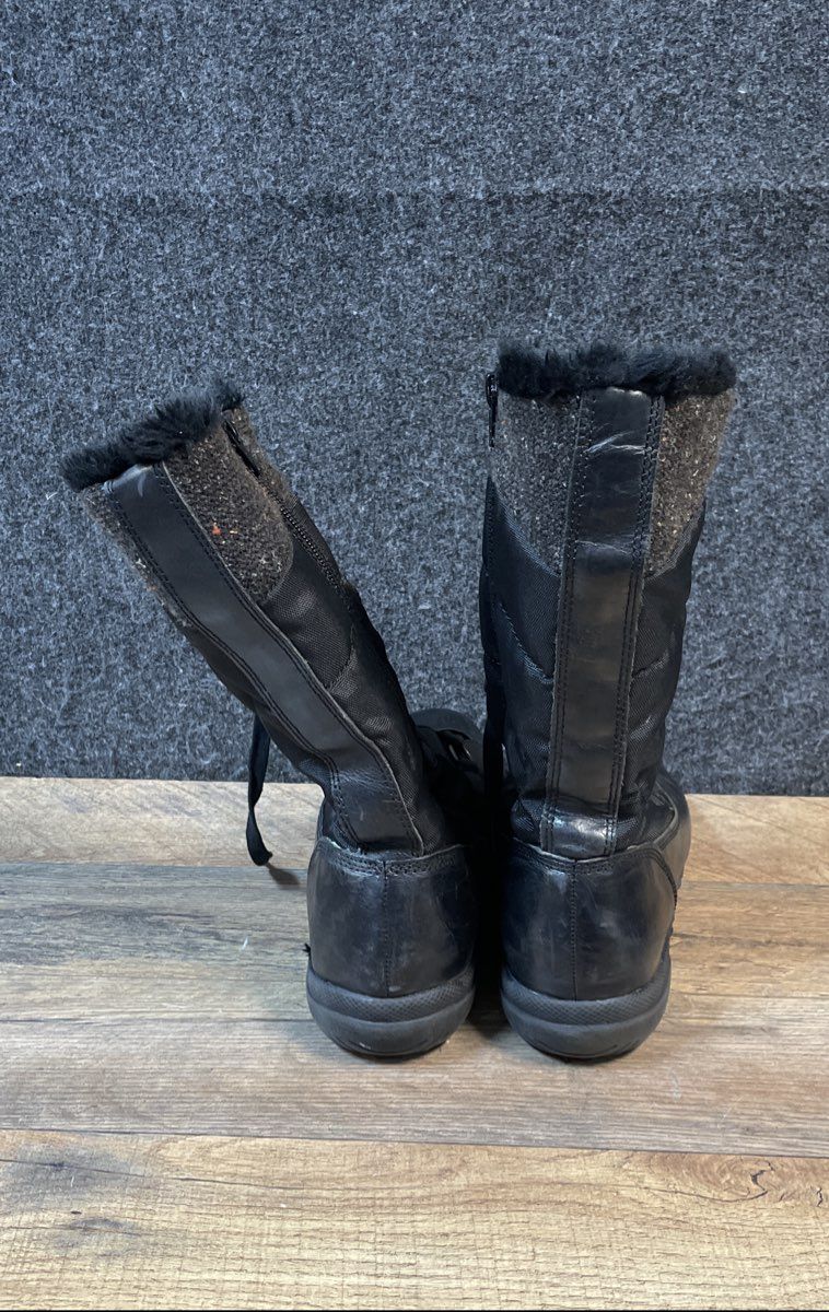 Bare Traps Black Quilted Faux Fur Lace Up Winter Snow Boots Size 7.5