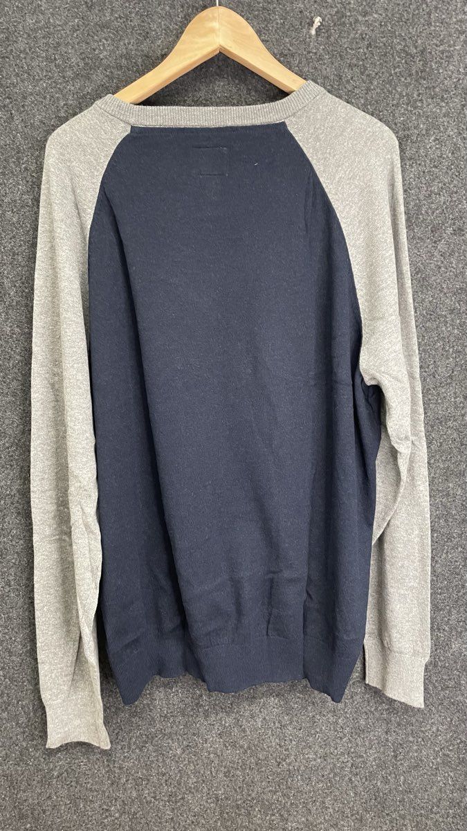 St. John's Bay Men's Raglan Sweater Navy Blue Gray Crewneck NWT Sz XXL