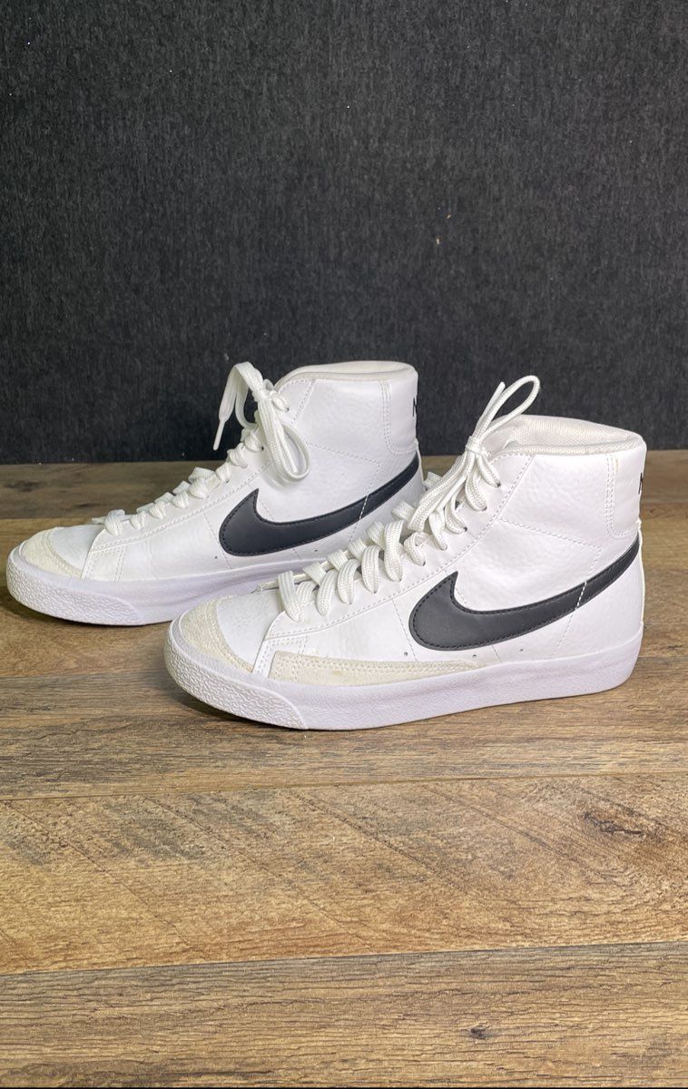 Nike Blazer Mid '77 Vintage White Black Youth High Top Sneakers Size 4.5Y