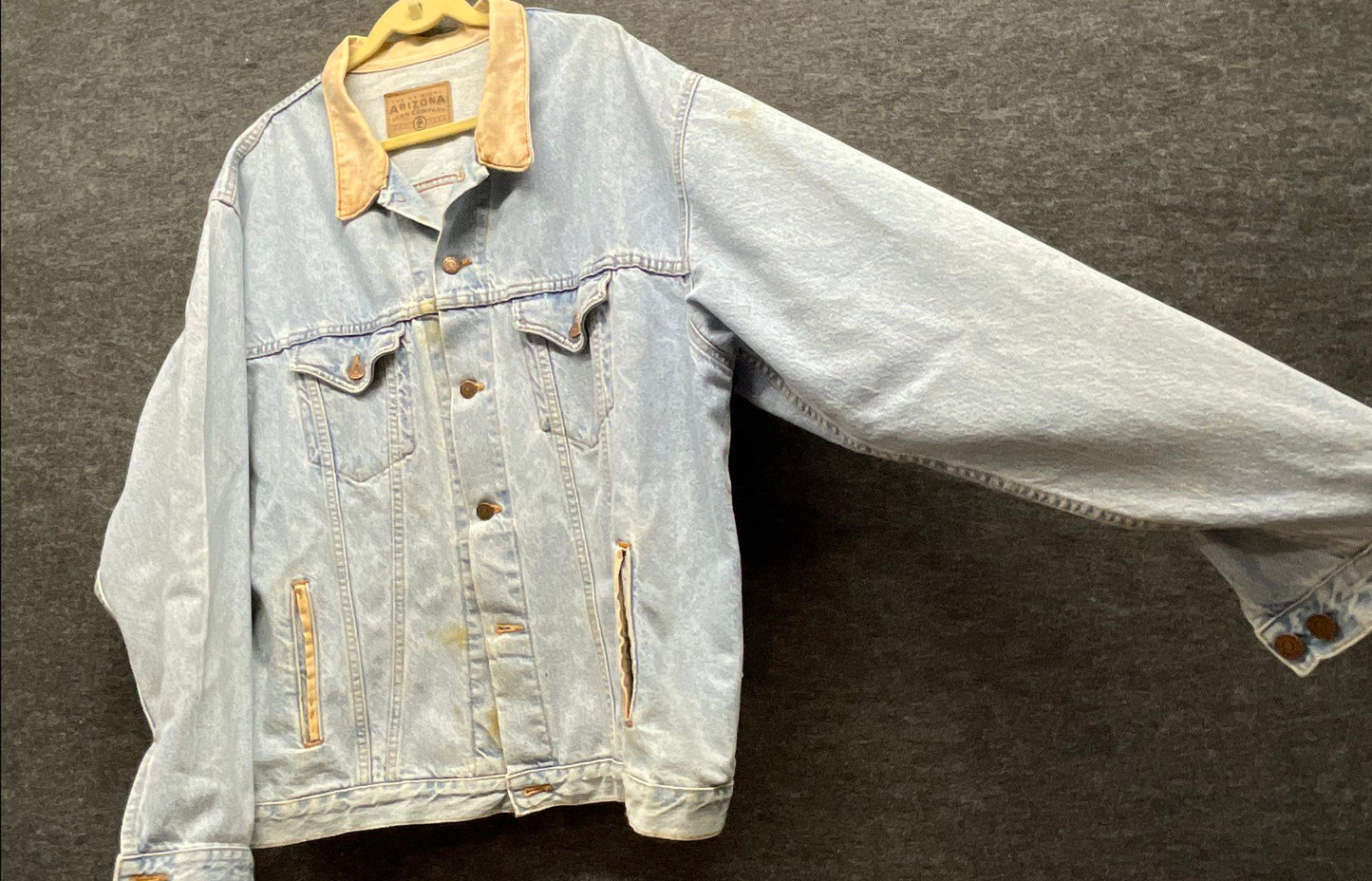 Arizona Jean Company Men's Vintage 90s Light Wash Denim Jacket Faux Collar XL