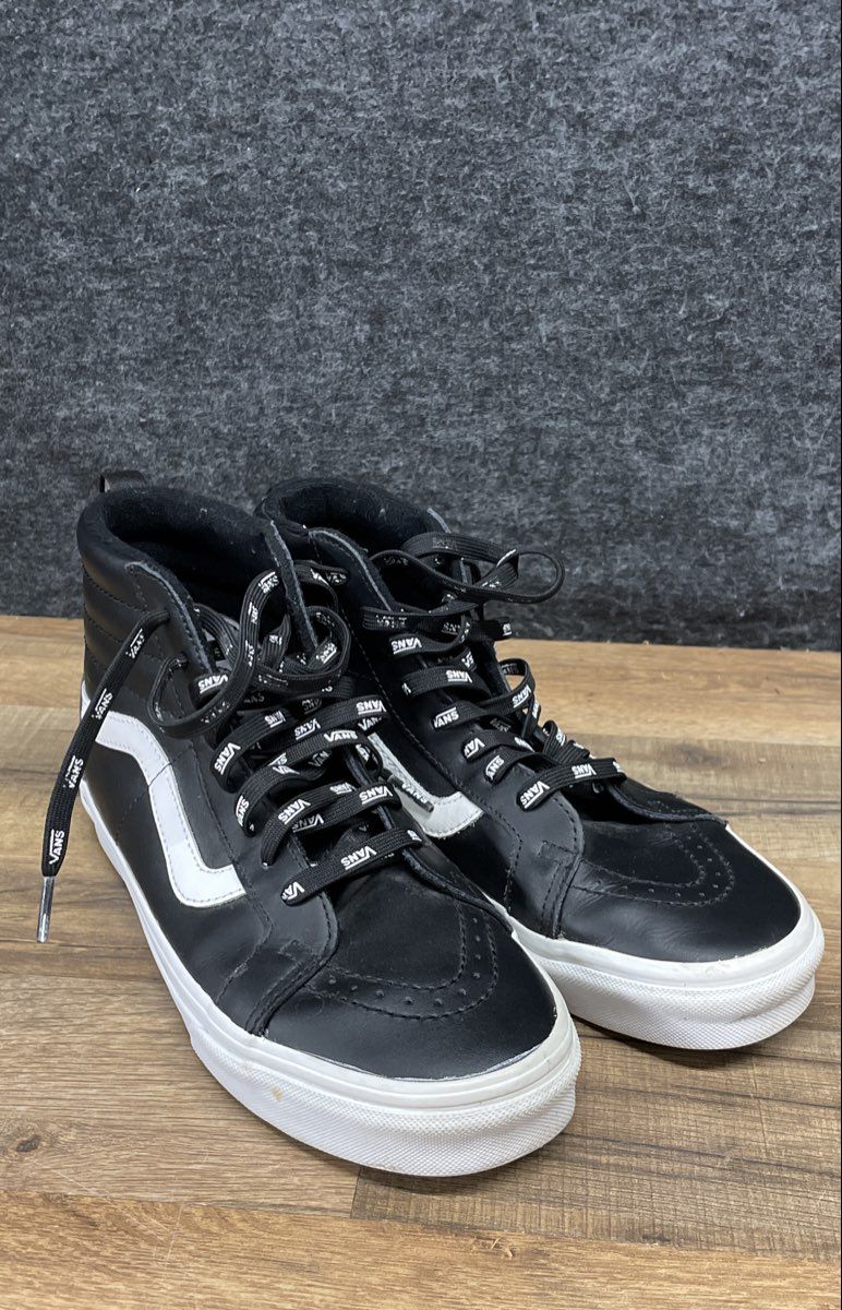 Vans Sk8-Hi Black Leather Logo Laces High Top Sneakers Men's 7.5 Women's 9